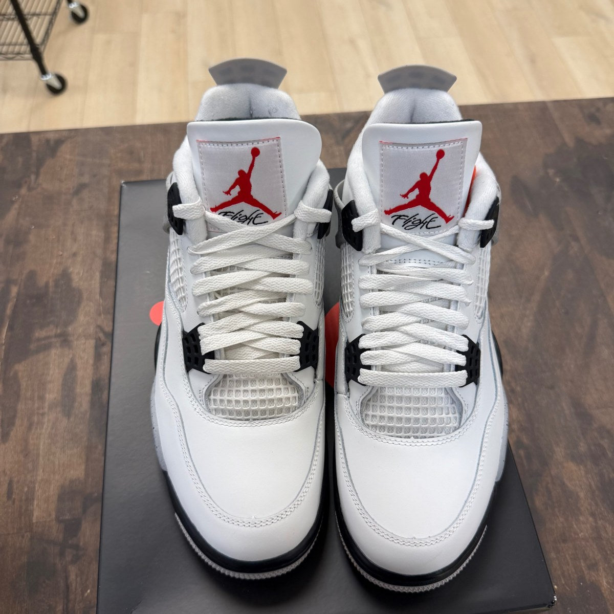 Jordan 4 Retro White Cement (2025) - Image 2
