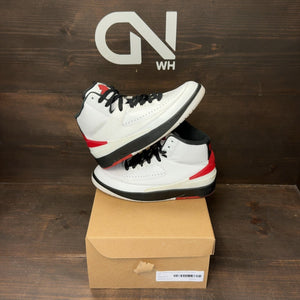 Jordan 2 Retro OG Chicago (2022) (Women's) Size 7W (Pre-Owned) - Image 1