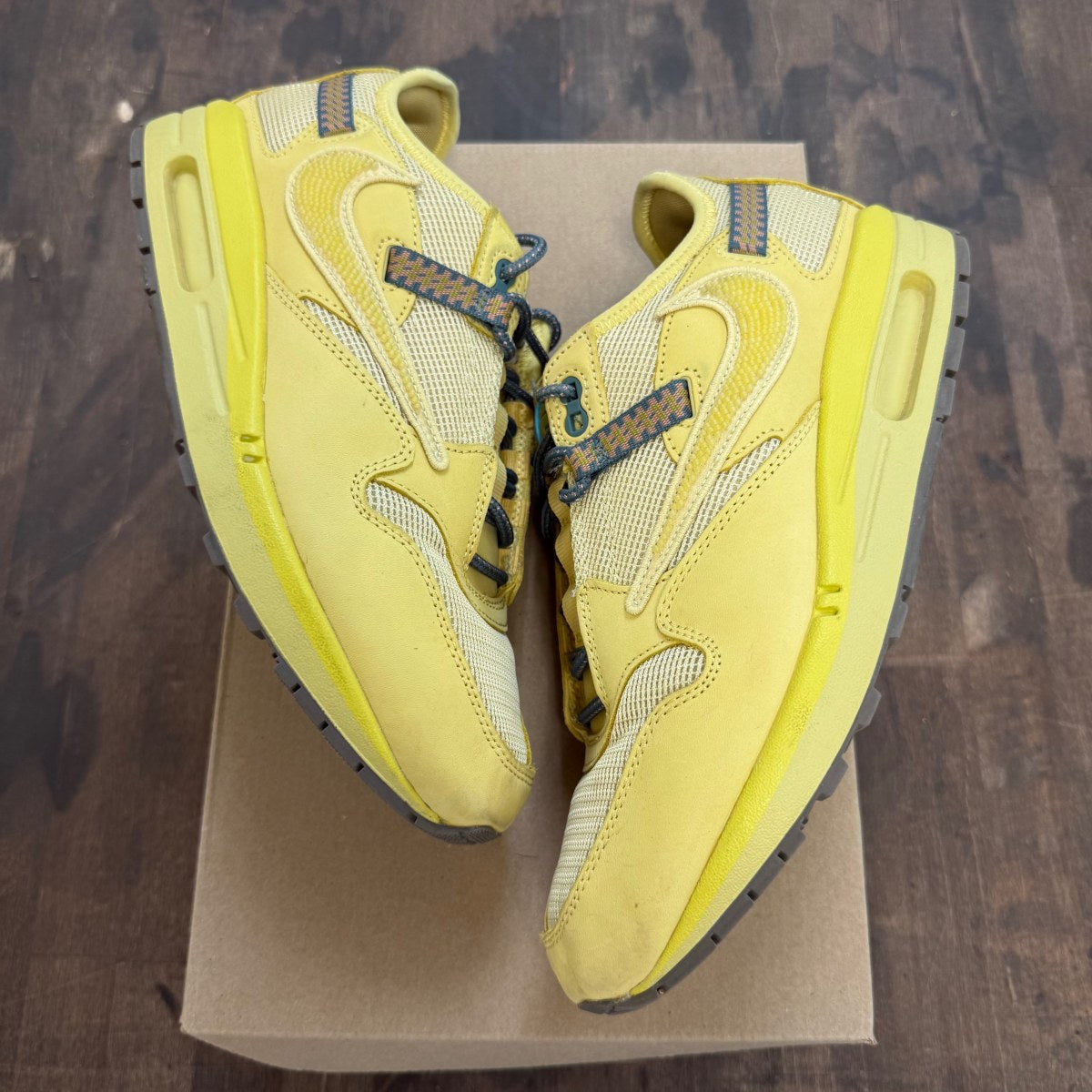 Nike Air Max 1 Travis Scott Cactus Jack Saturn Gold Size 9.5 (Pre-Owned) - Image 1