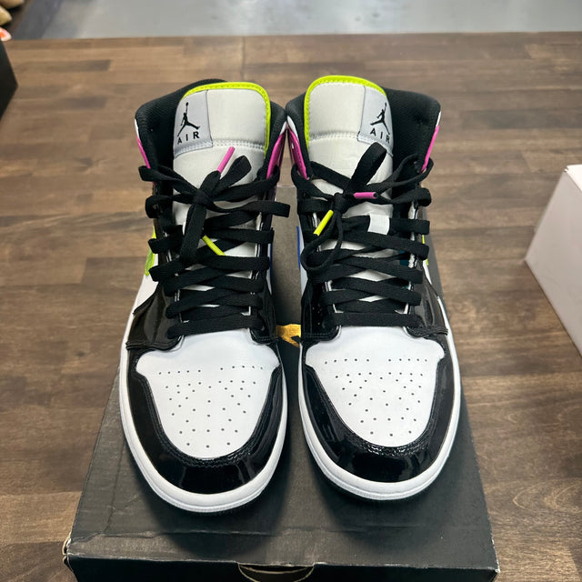 Black White Cyber Pink Jordan 1 Mid (USED)