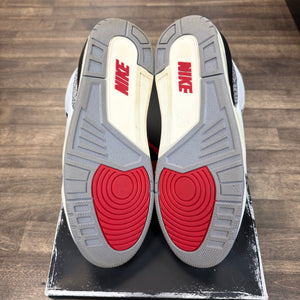 Jordan White Cement Reimagined Jordan 3 Retro (USED) Size 10.5 (Pre-Owned) - Image 4