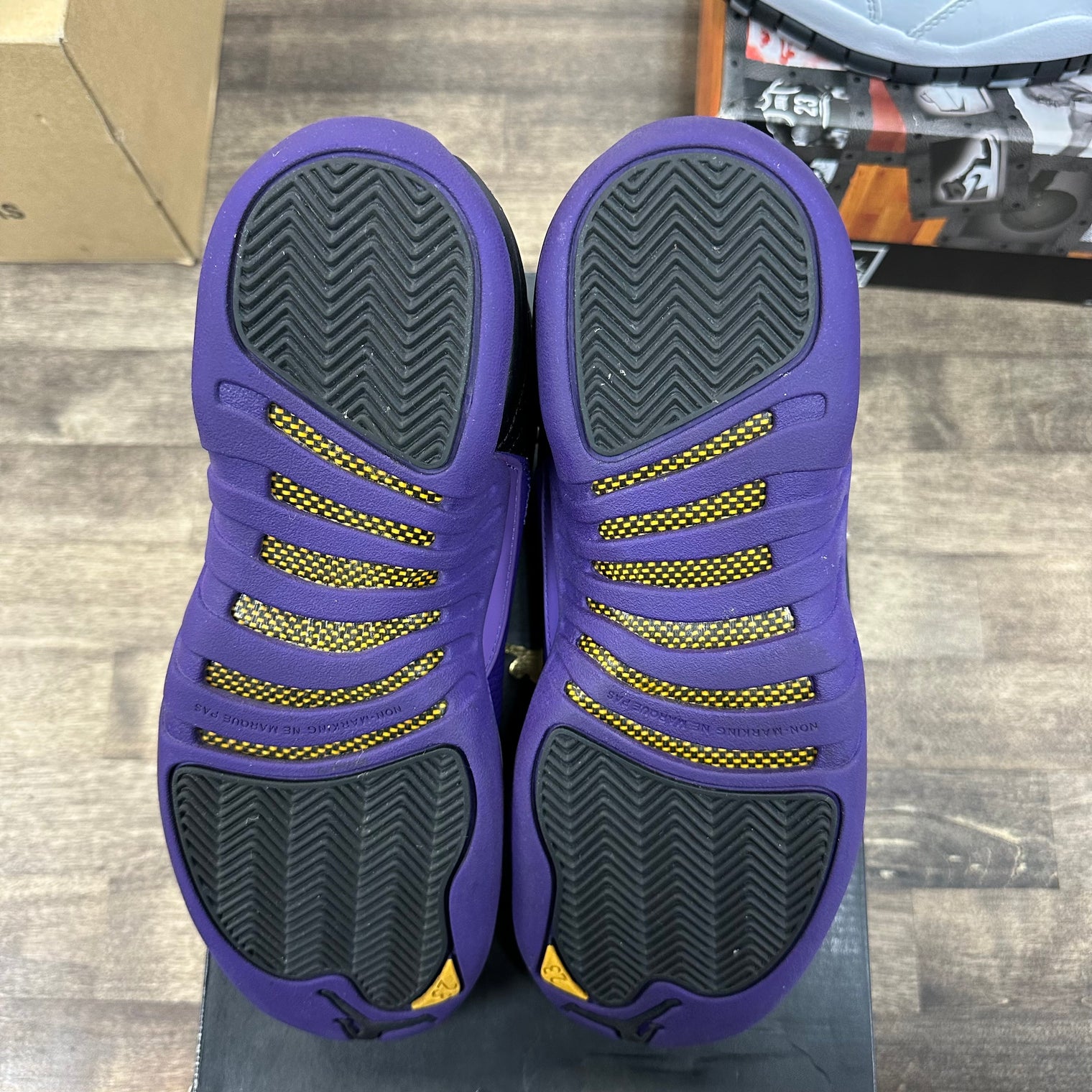 Jordan 12 Retro Field Purple (US 7Y) (USED)