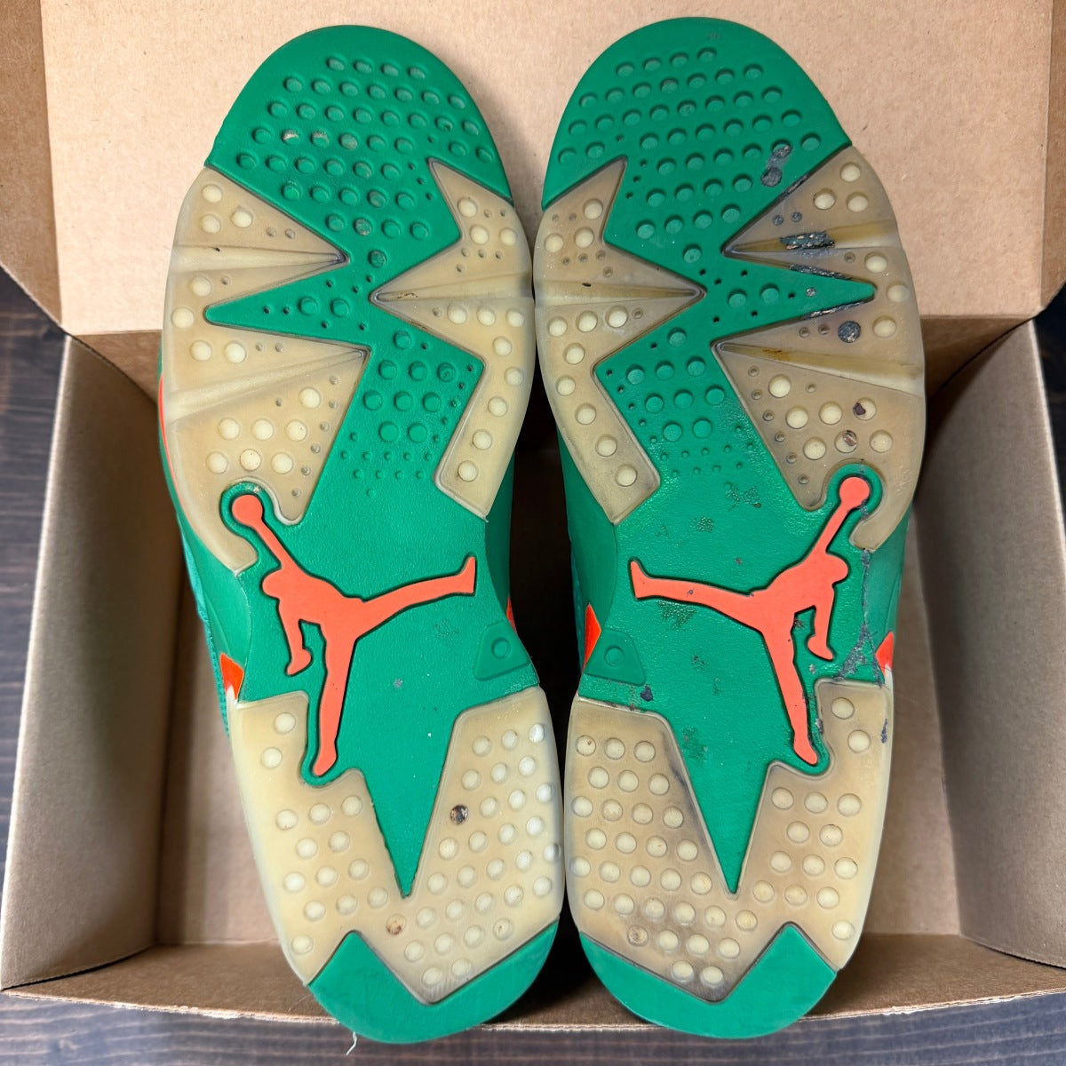 Jordan 6 Retro Gatorade Green Size 11 (Pre-Owned) - Image 6