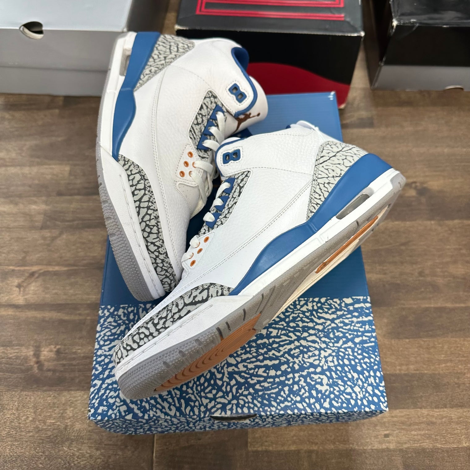 Wizards Jordan 3 Retro (USED)