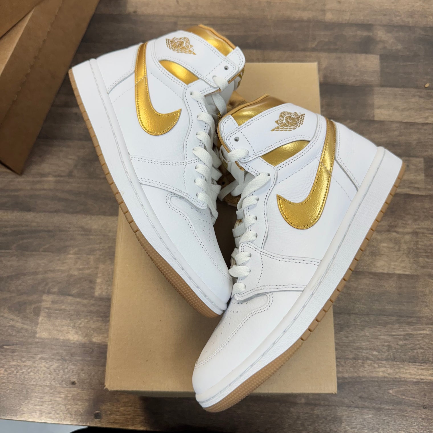 Metallic Gold Jordan 1 High OG (W) (USED, No Box)