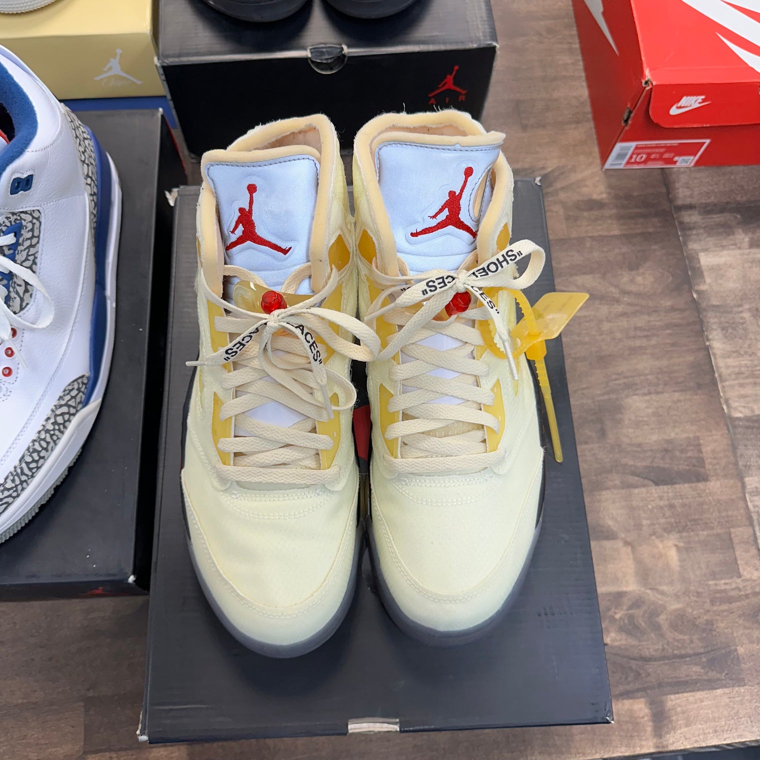 Off-White Sail Jordan 5 Retro (USED)