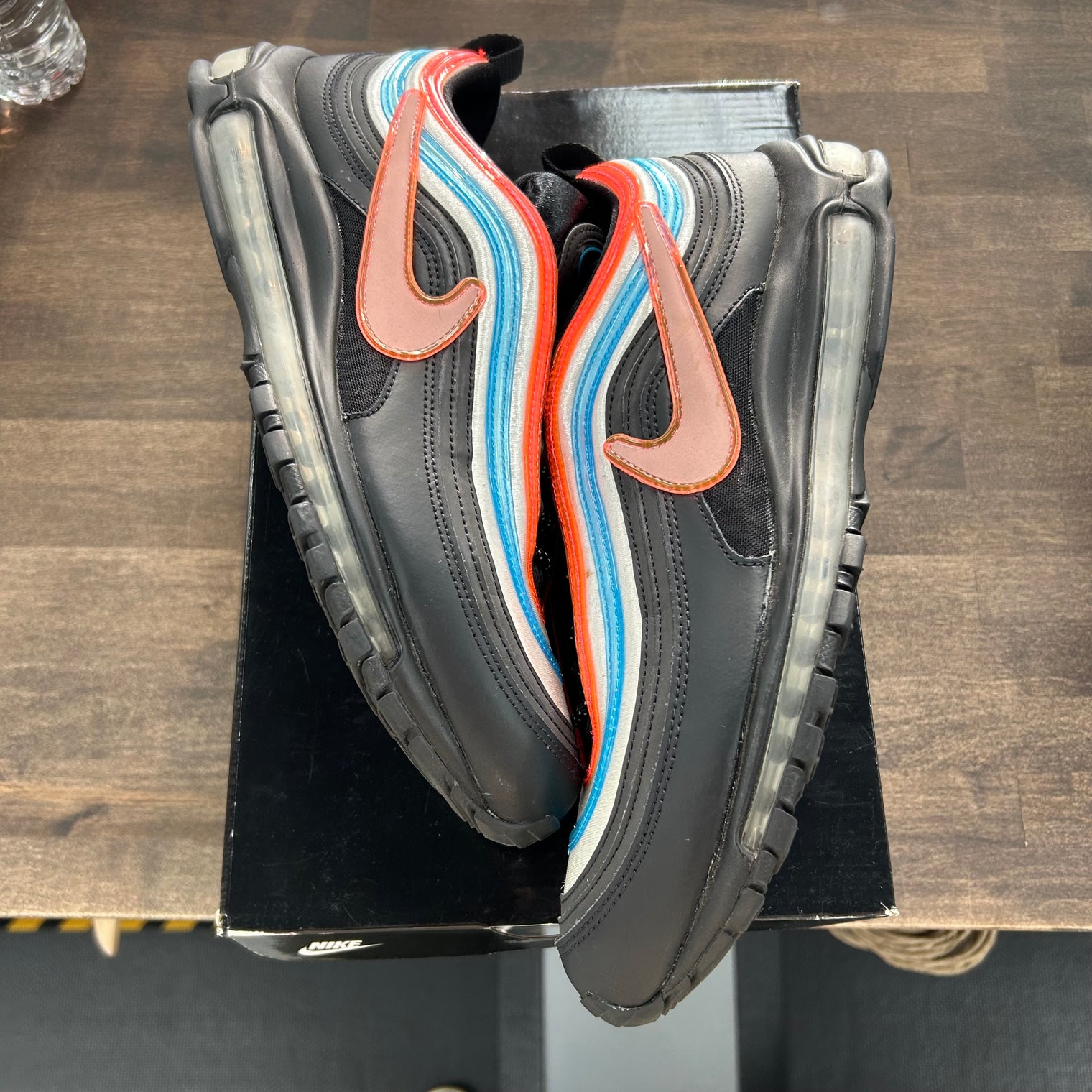 Neon Seoul Air Max 97 (USED)