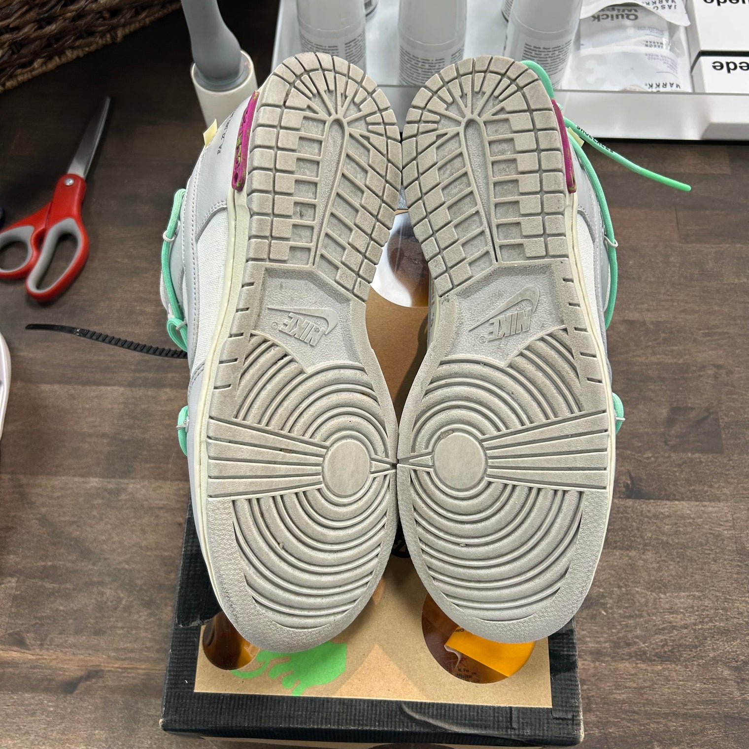 Lot 4 of 50 Off White Nike Dunk Low (USED)