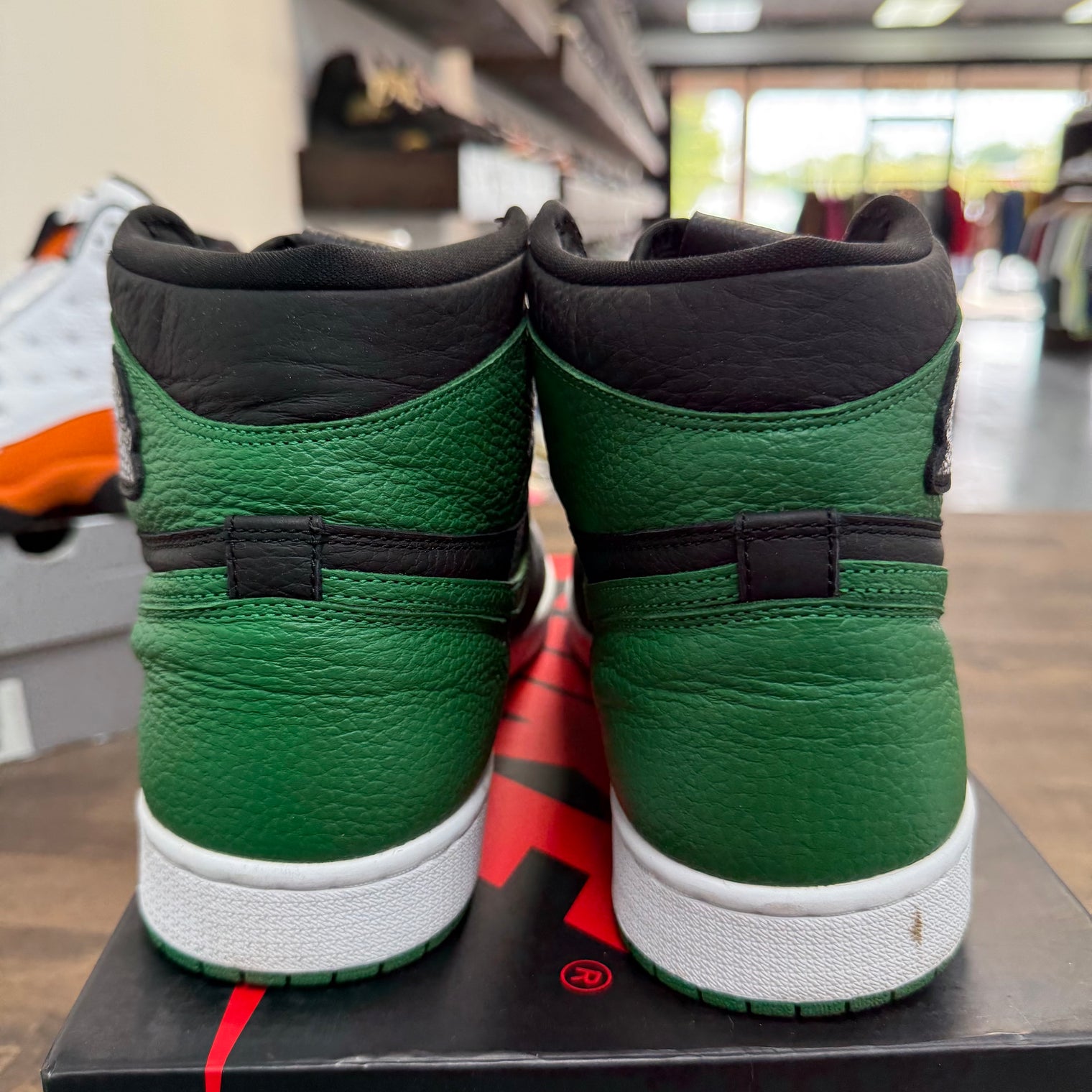 Pine Green 2.0 Jordan 1 High (USED)
