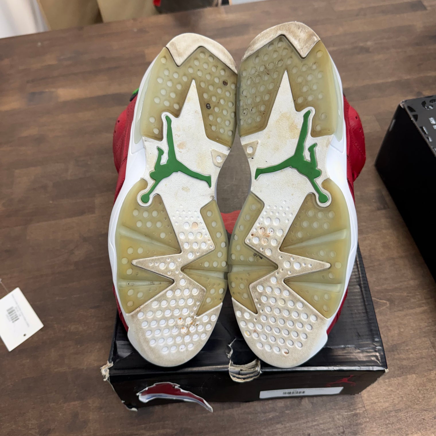 History of Jordan (Spiz'ike) Jordan 6 Retro (USED)