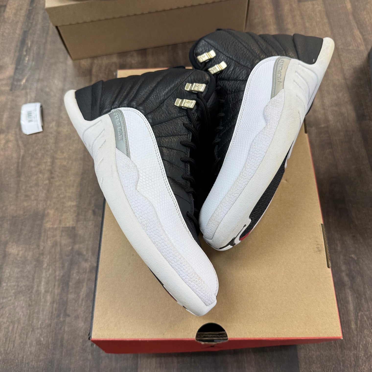 Playoff Jordan 12 (USED)