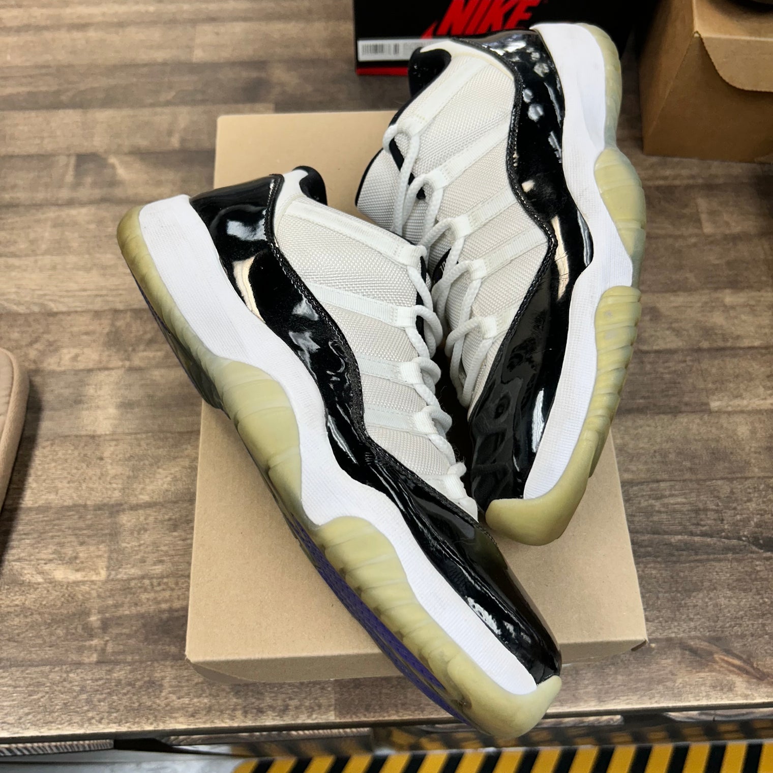 Concord Jordan 11 Low (USED, No Box)