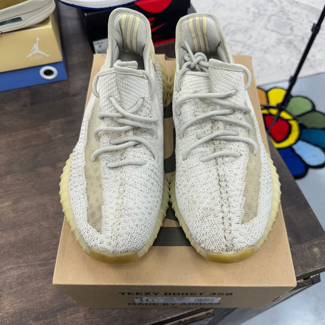 Light Yeezy 350 (USED)