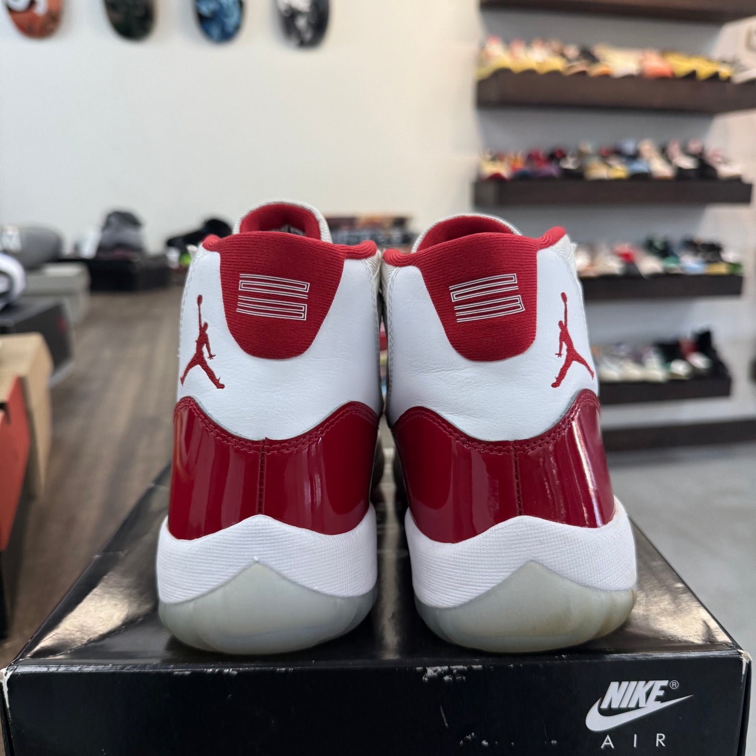 Cherry Jordan 11 Retro 2021 (USED)