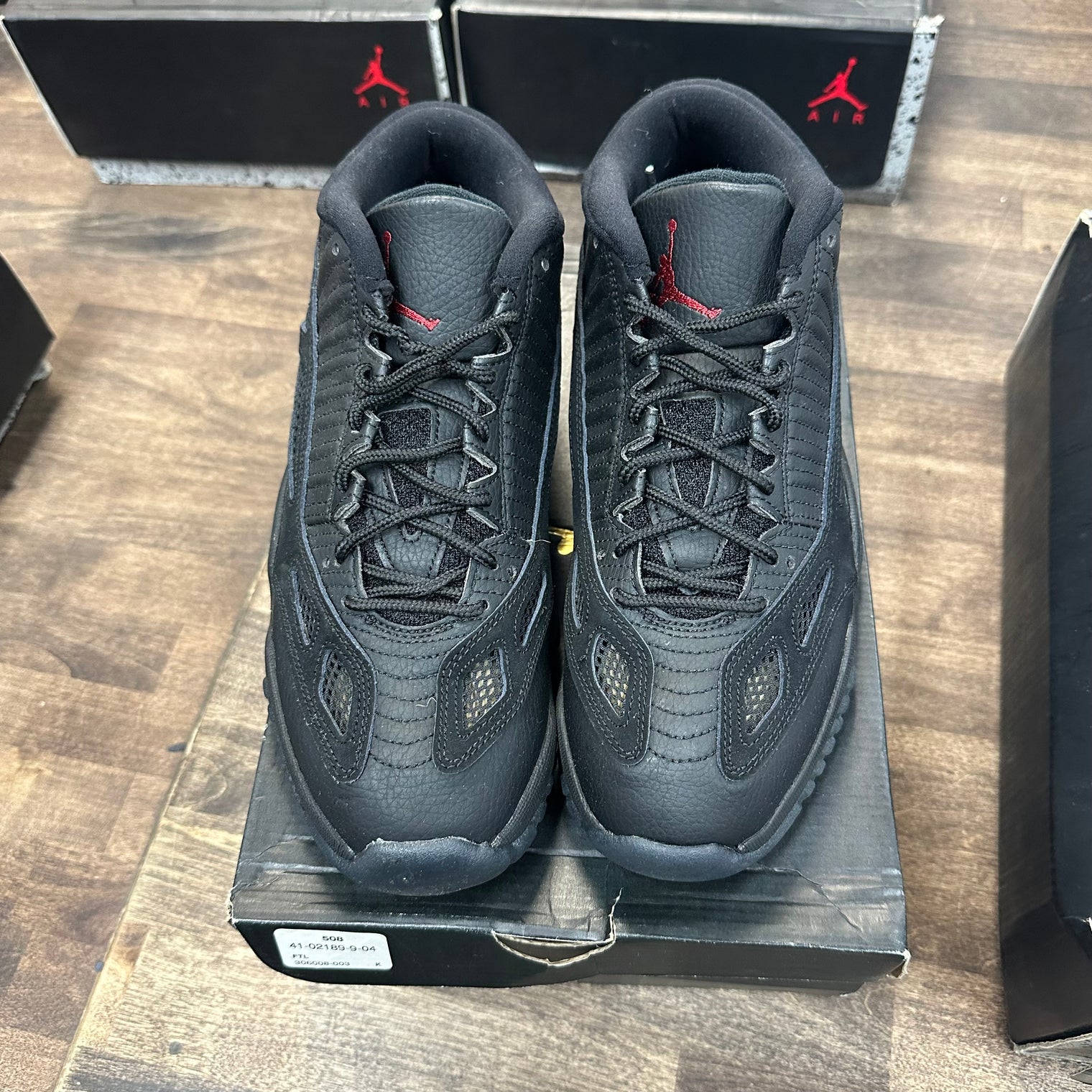 Referee Jordan 11 Low IE (2015) (USED)