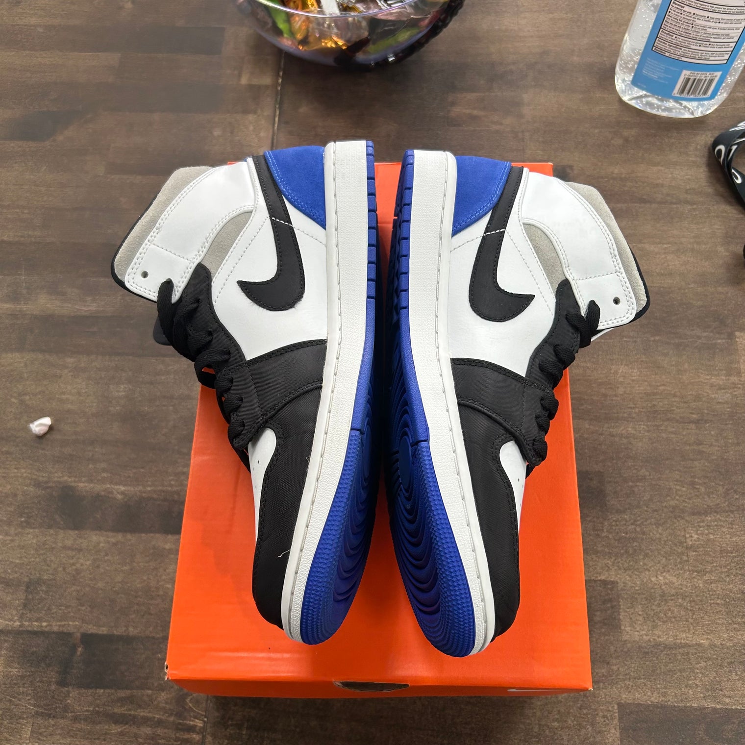 Royal Black Toe Jordan 1 Mid (USED, Replacement Box)