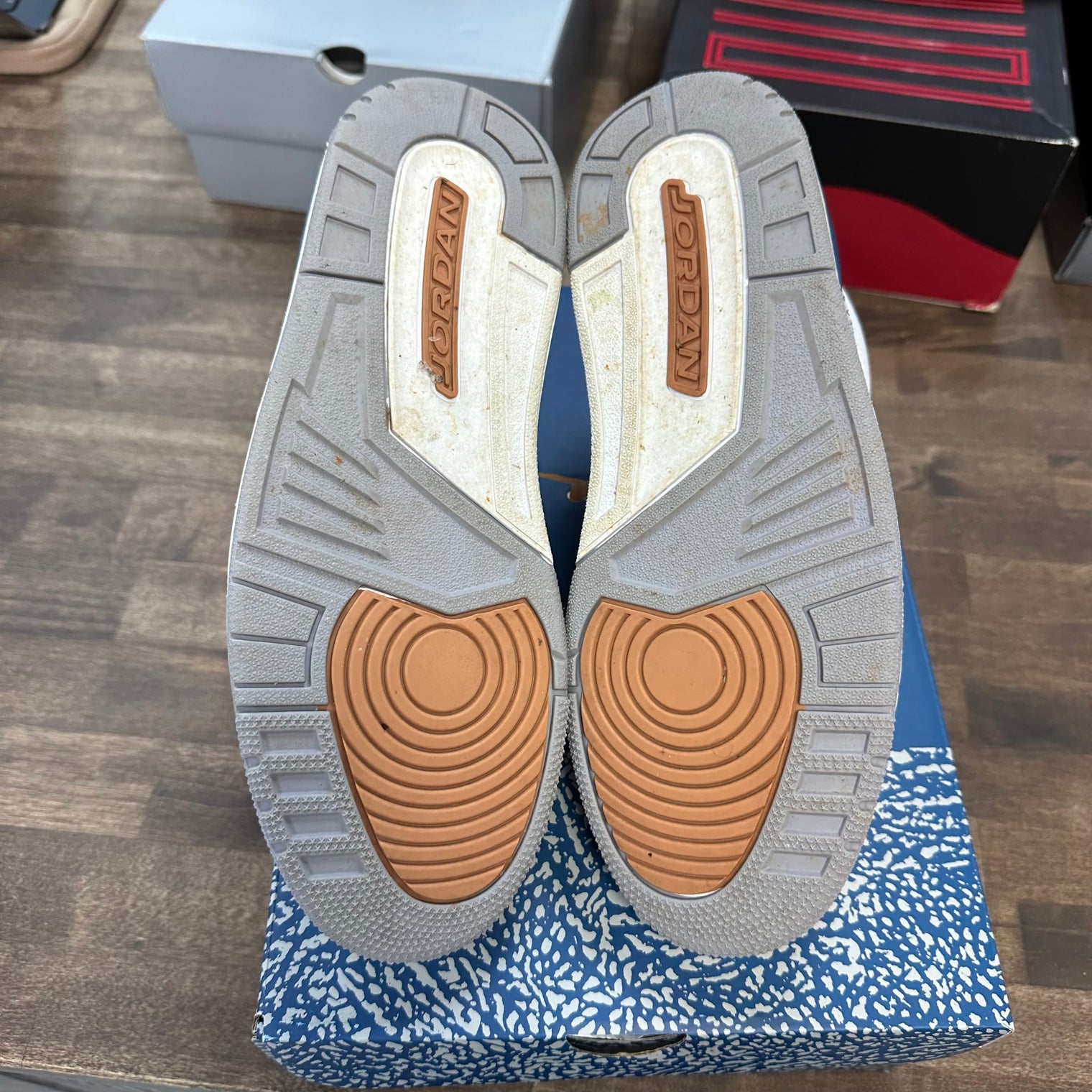 Wizards Jordan 3 Retro (USED)