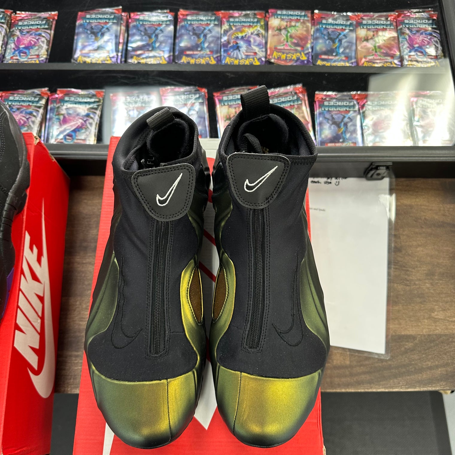 Metallic Gold Flightposite (2024) (USED)