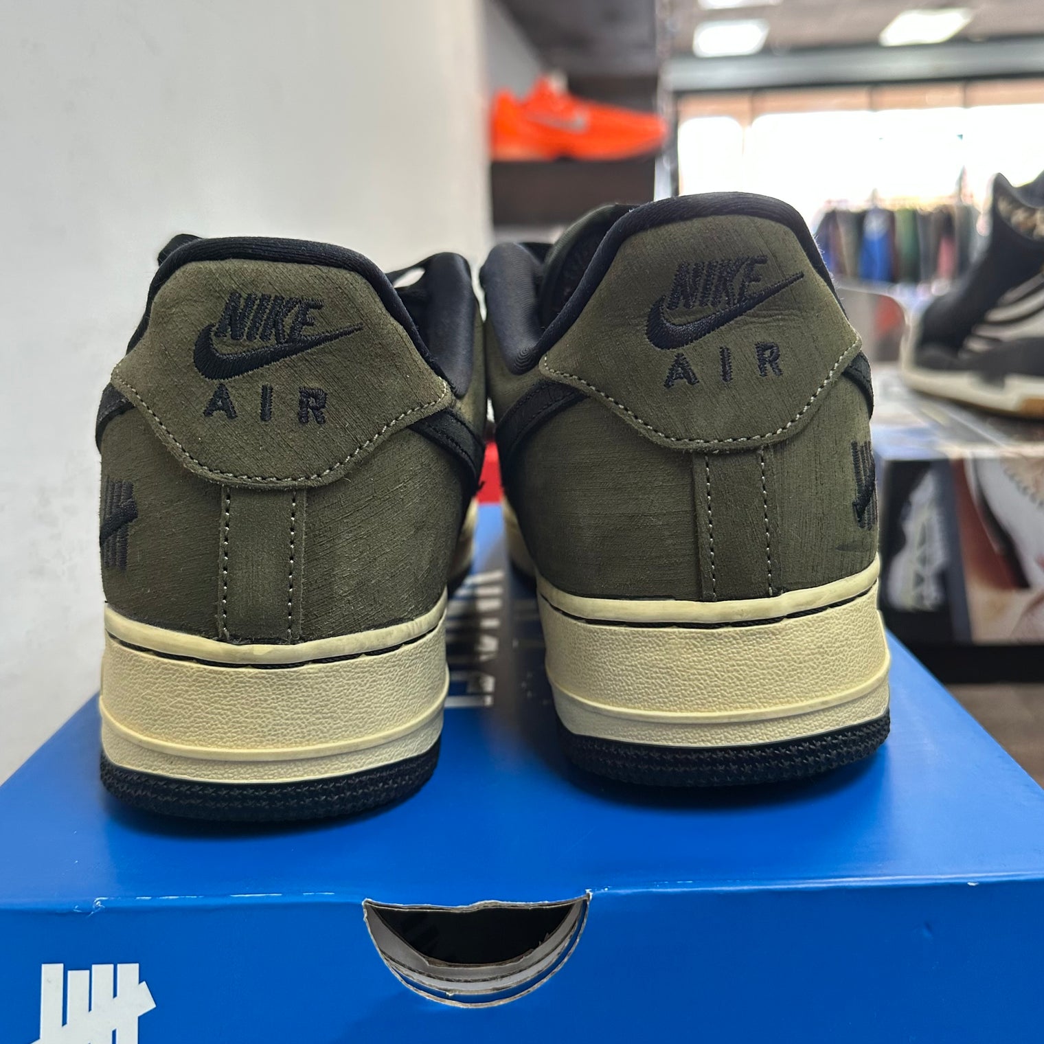 Undefeated Ballistic Dunk vs. AF1 Nike Air Force 1 Low SP (USED)