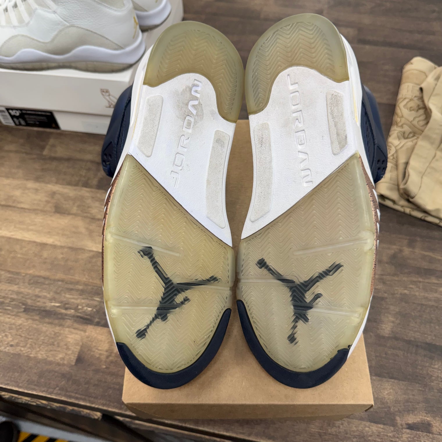 Bronze Jordan 5 Retro (USED, No Box)