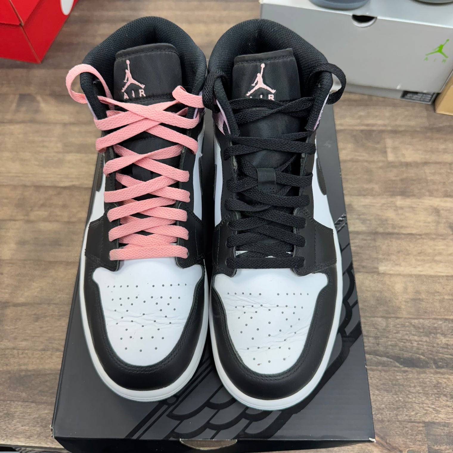 Zen Master Jordan 1 Mid SE (USED)