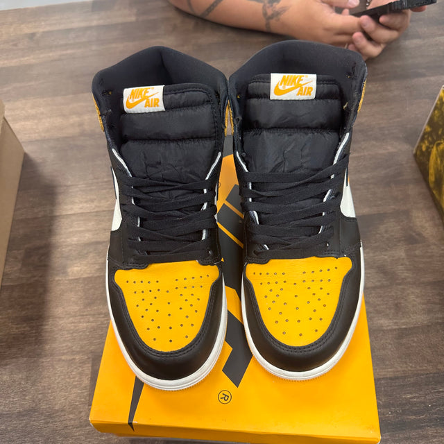 Yellow Toe Taxi Jordan 1 High (USED)