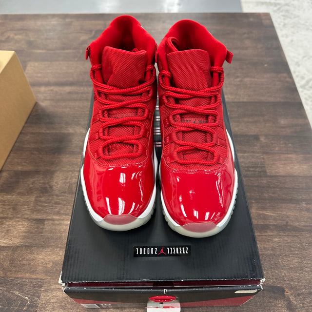 Win like 96 Jordan 11 (USED)