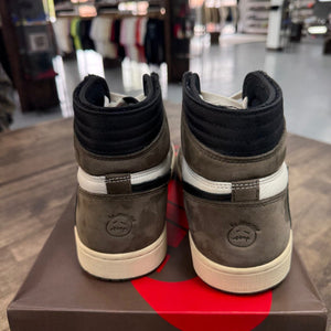 Jordan 1 Retro High OG SP Travis Scott Mocha Size 10.5 (Pre-Owned) - Image 4