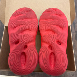 adidas Yeezy Foam RNNR Vermillion Size 11 (Pre-Owned) - Image 8