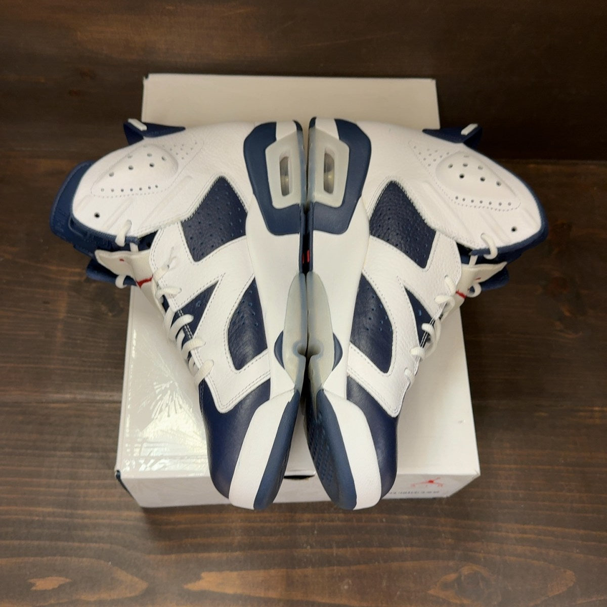 Jordan 6 Retro Olympic (2024) - Image 4