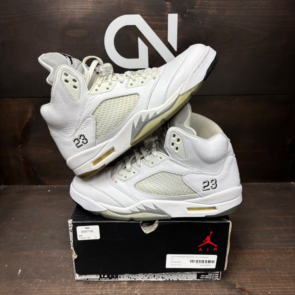 Jordan 5 Retro Metallic White (2015) - Image 1