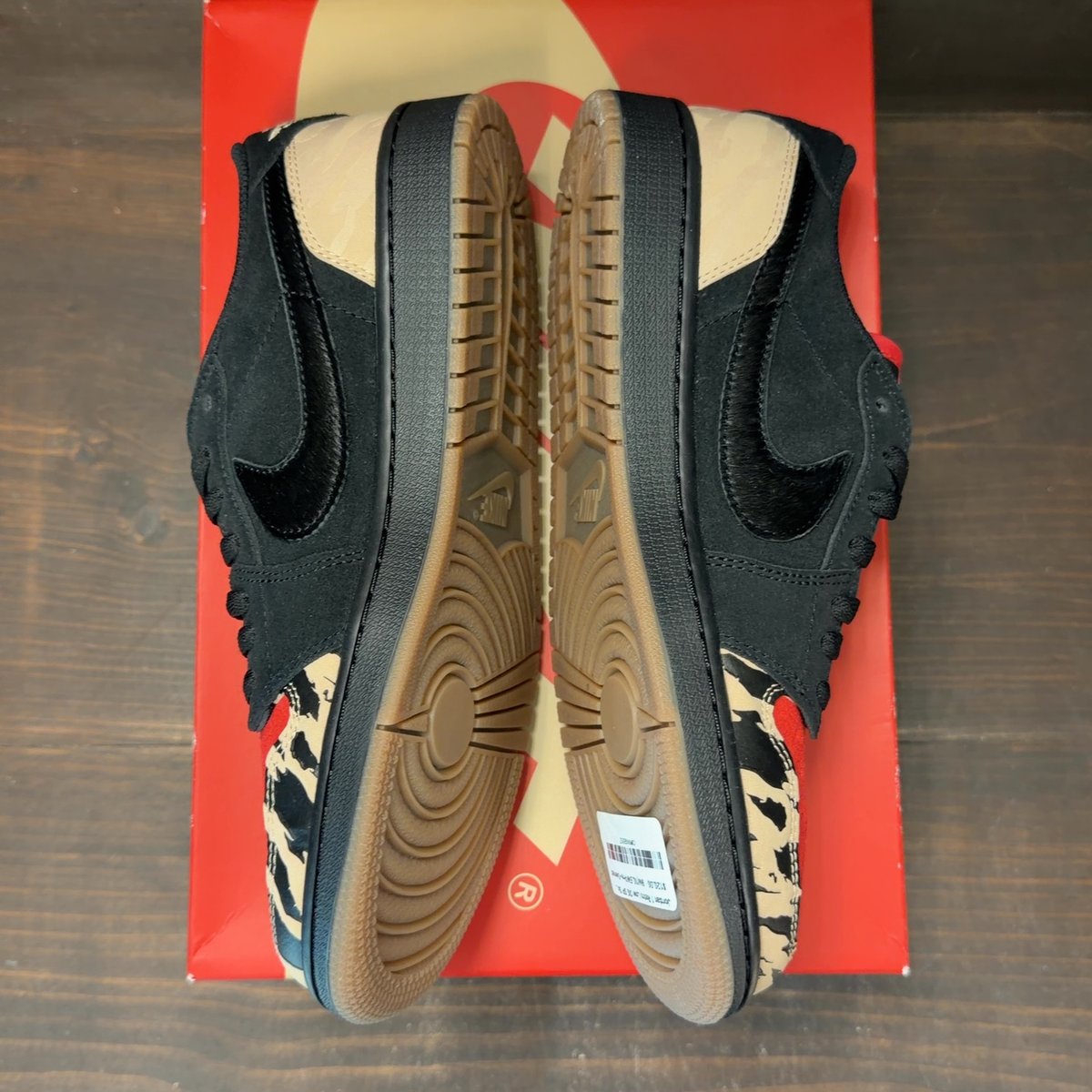 Jordan 1 Retro Low OG SP SoleFly Size 9 (Pre-Owned) - aux