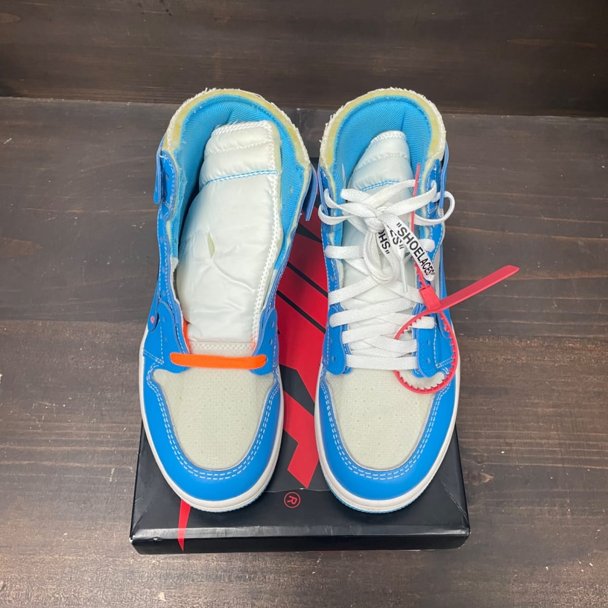 Jordan 1 Retro High Off-White University Blue Size 7 (Pre-Owned) - front