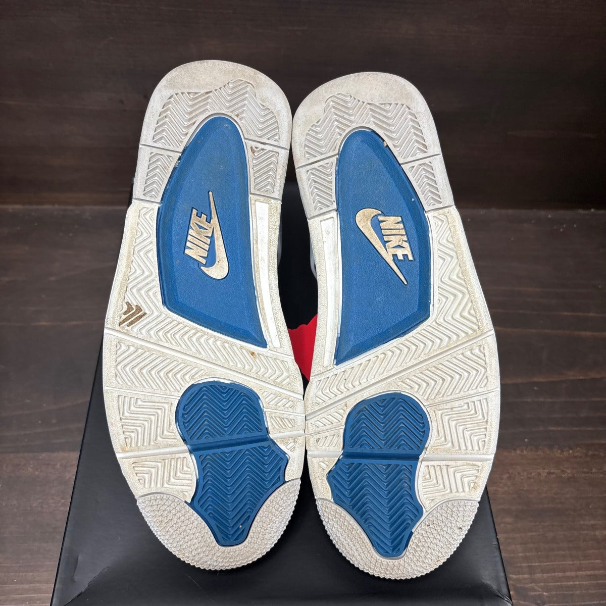 Jordan 4 Retro Military Blue (2024) - Image 6