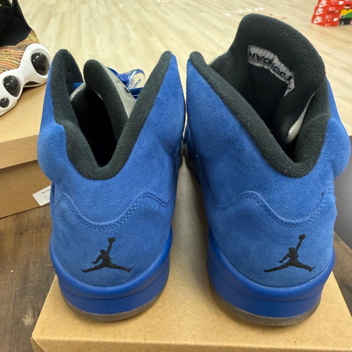 Jordan 5 Retro Blue Suede Size 12 (Pre-Owned) - Image 4