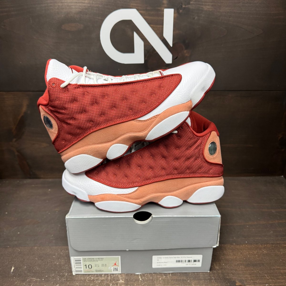 Jordan 13 Retro Dune Red Size 10 (Pre-Owned) - front