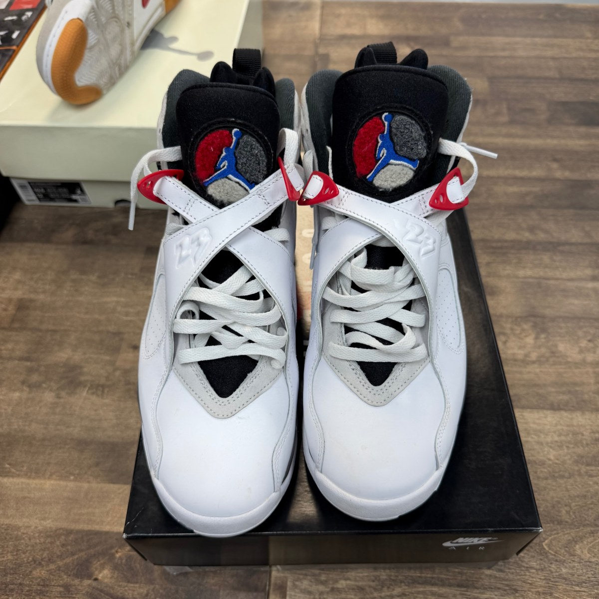 Jordan 8 Retro White True Red (2025) - Image 2