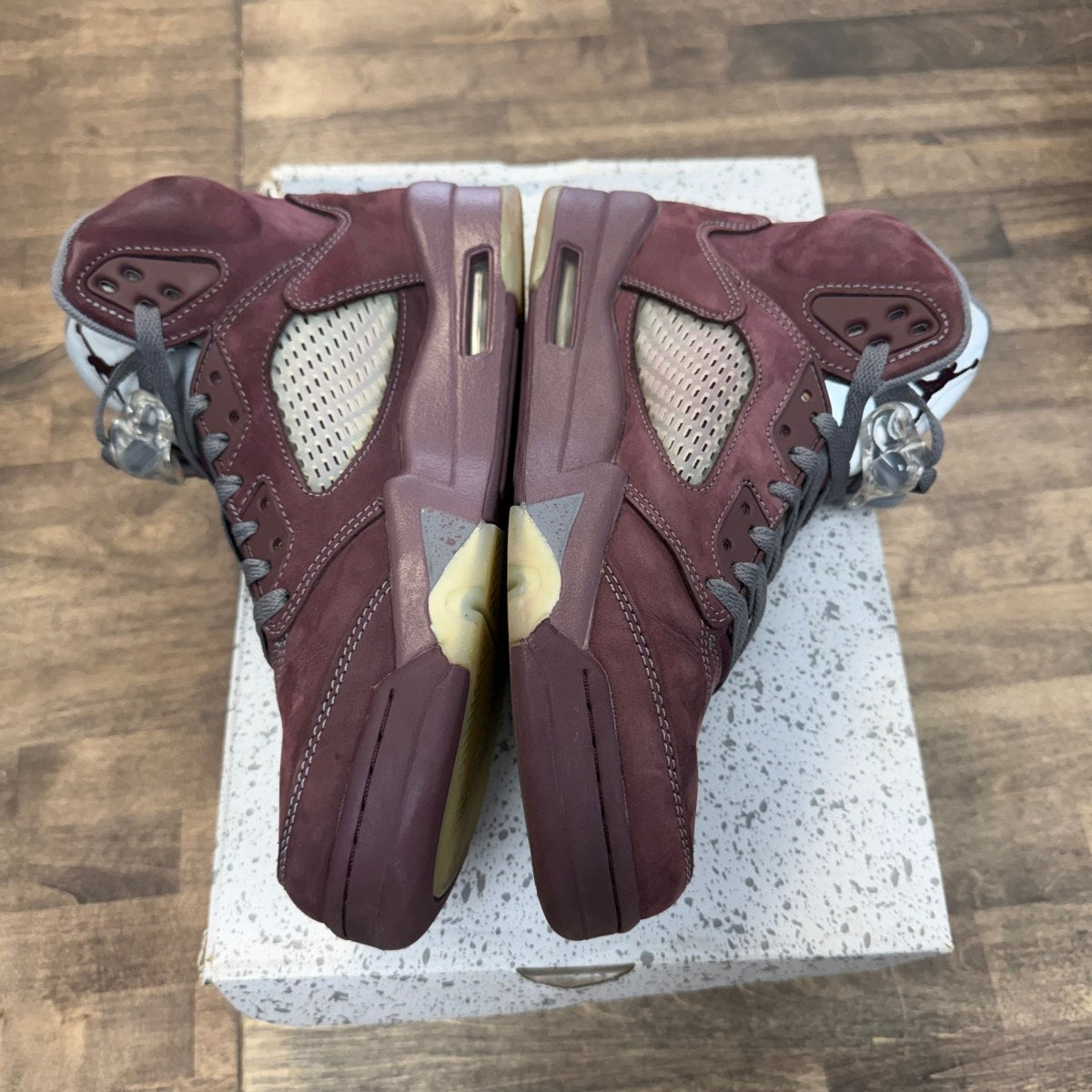 Jordan 5 Retro Burgundy (2023) - Image 5