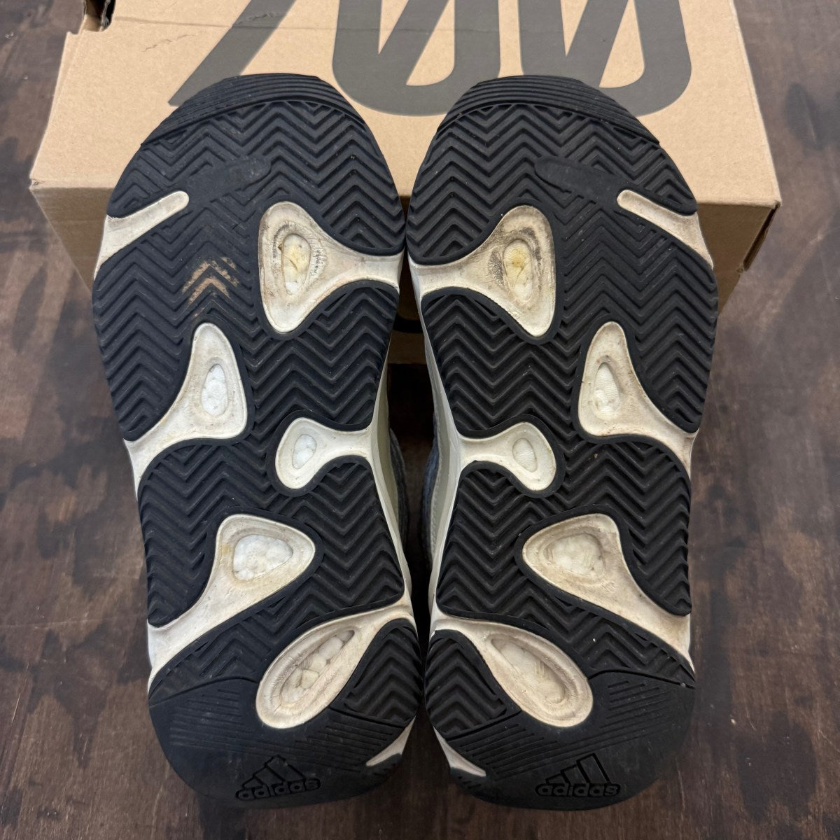 adidas Yeezy Boost 700 V2 Static - Image 5