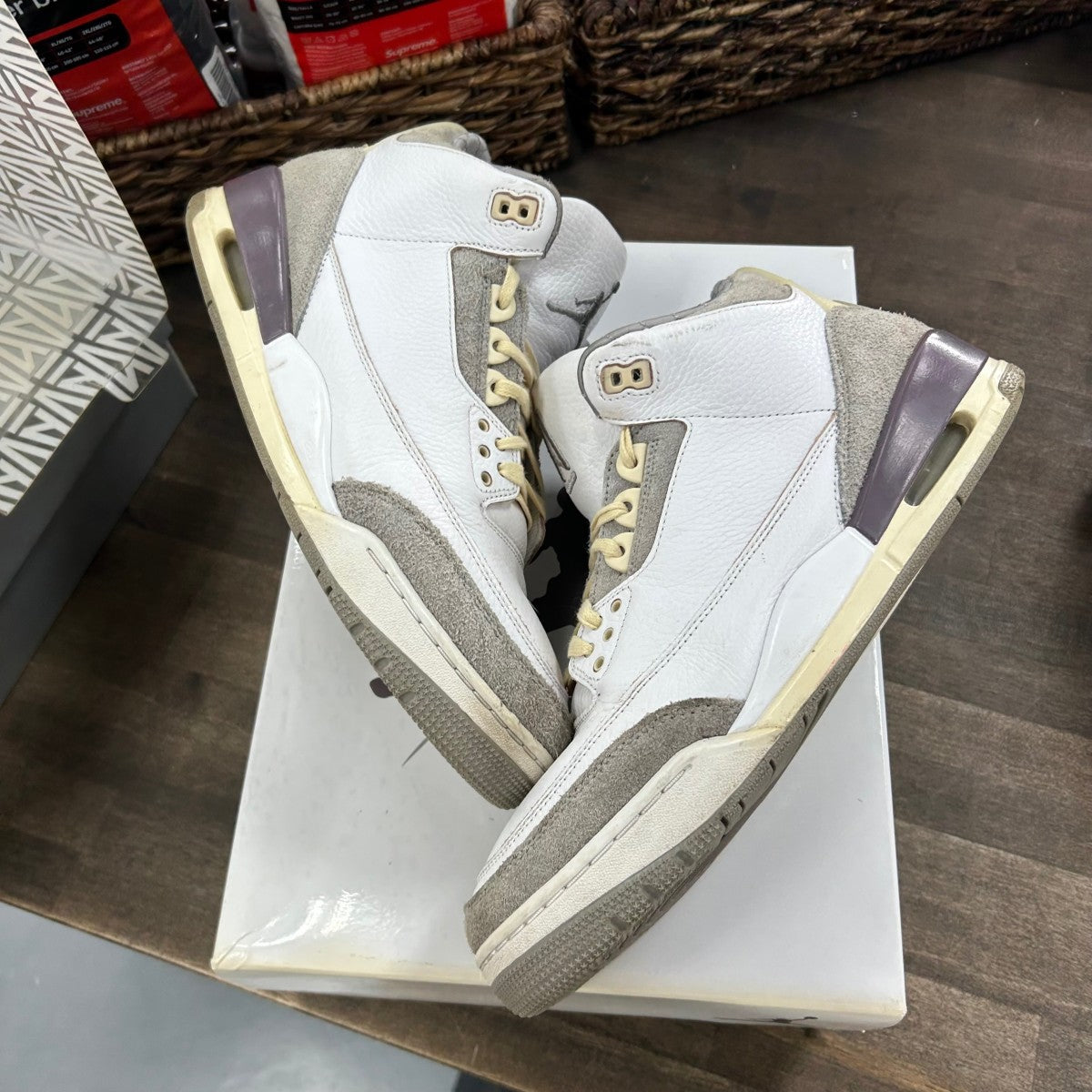 Jordan 3 Retro SP A Ma Maniére (Women's) Size 13.5W (Pre-Owned) - Image 1
