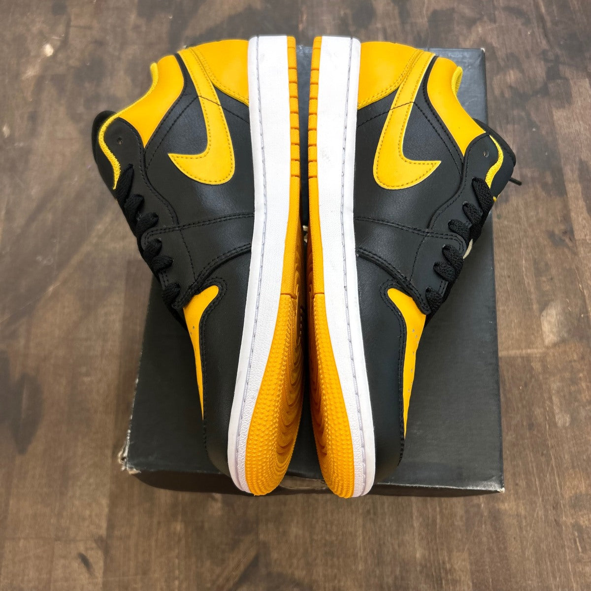Jordan 1 Low Yellow Ochre - Image 3