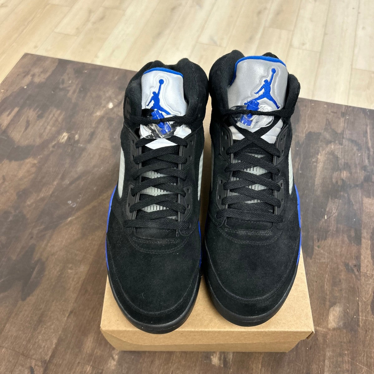 Jordan 5 Retro Racer Blue Size 11 (Pre-Owned) - Image 2