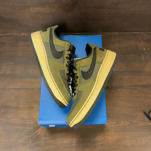 Nike Air Force 1 Low SP Undefeated Ballistic Dunk vs. AF1 - Image 2
