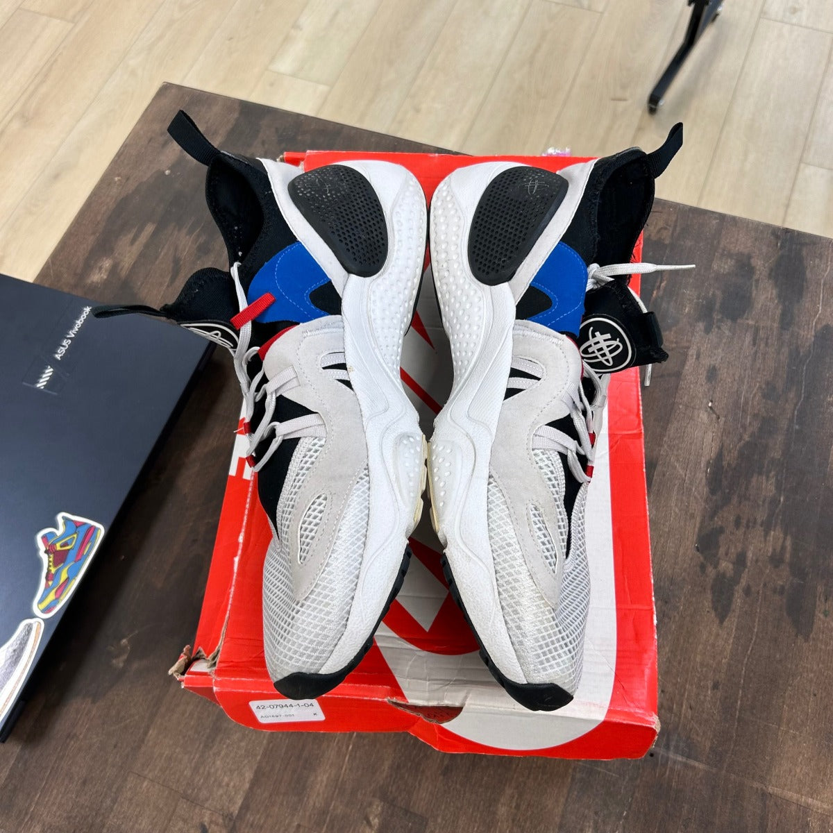 Nike Huarache Edge Txt Black Game Royal University Red Size 14 (Pre-Owned) - Image 3