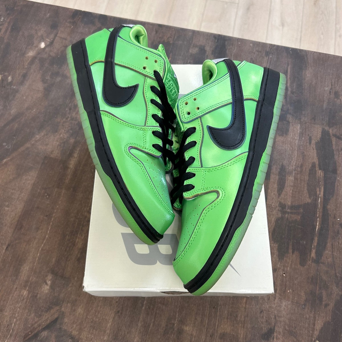 Nike SB Dunk Low The Powerpuff Girls Buttercup - Image 1