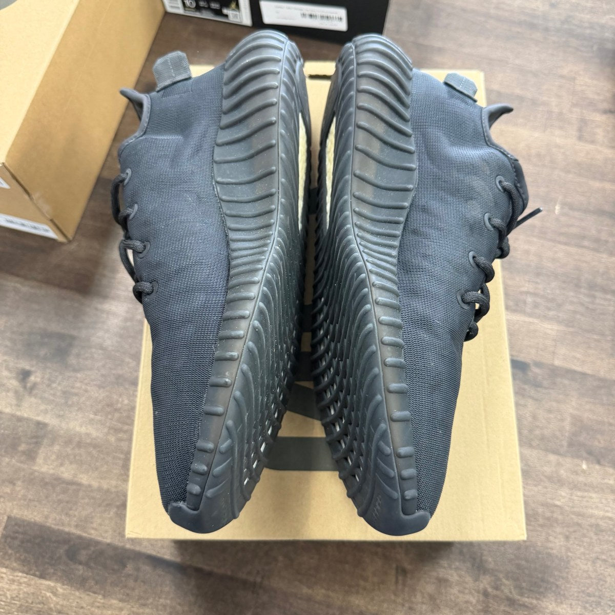 adidas Yeezy Boost 350 V2 Mono Cinder - Image 3