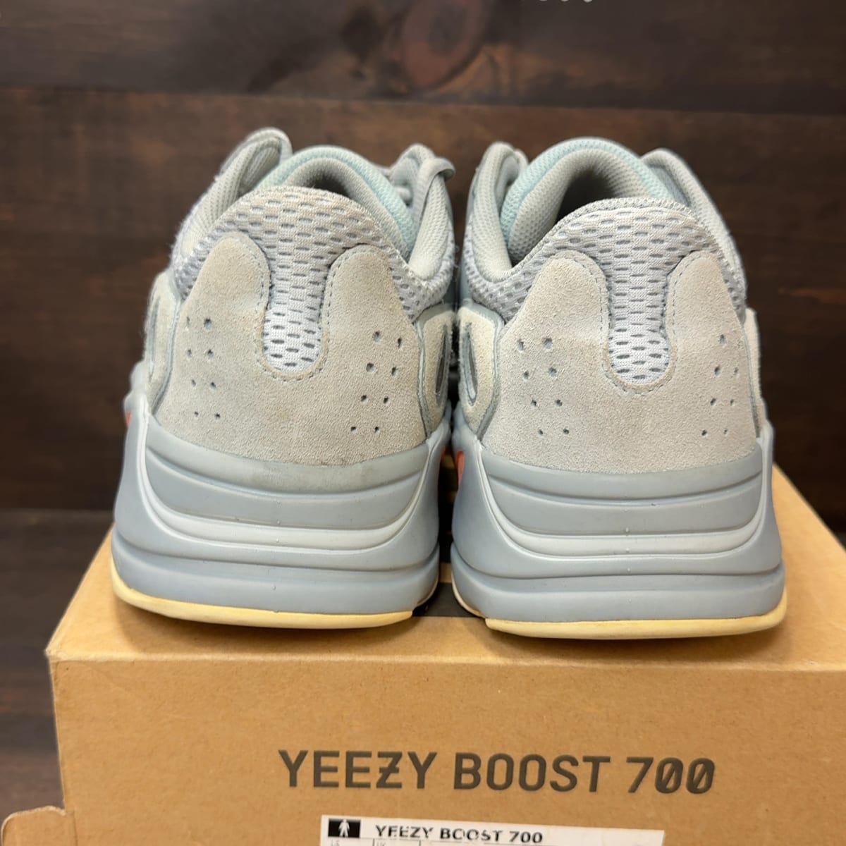 adidas Yeezy Boost 700 Inertia Size 12 (Pre-Owned) - aux