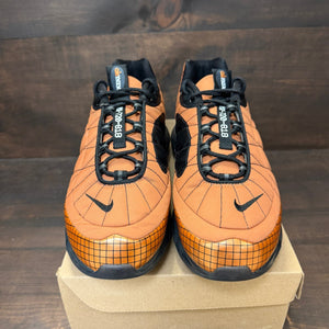 Nike Air Max 720-818 Metallic Copper Size 11 (Pre-Owned) - Image 3