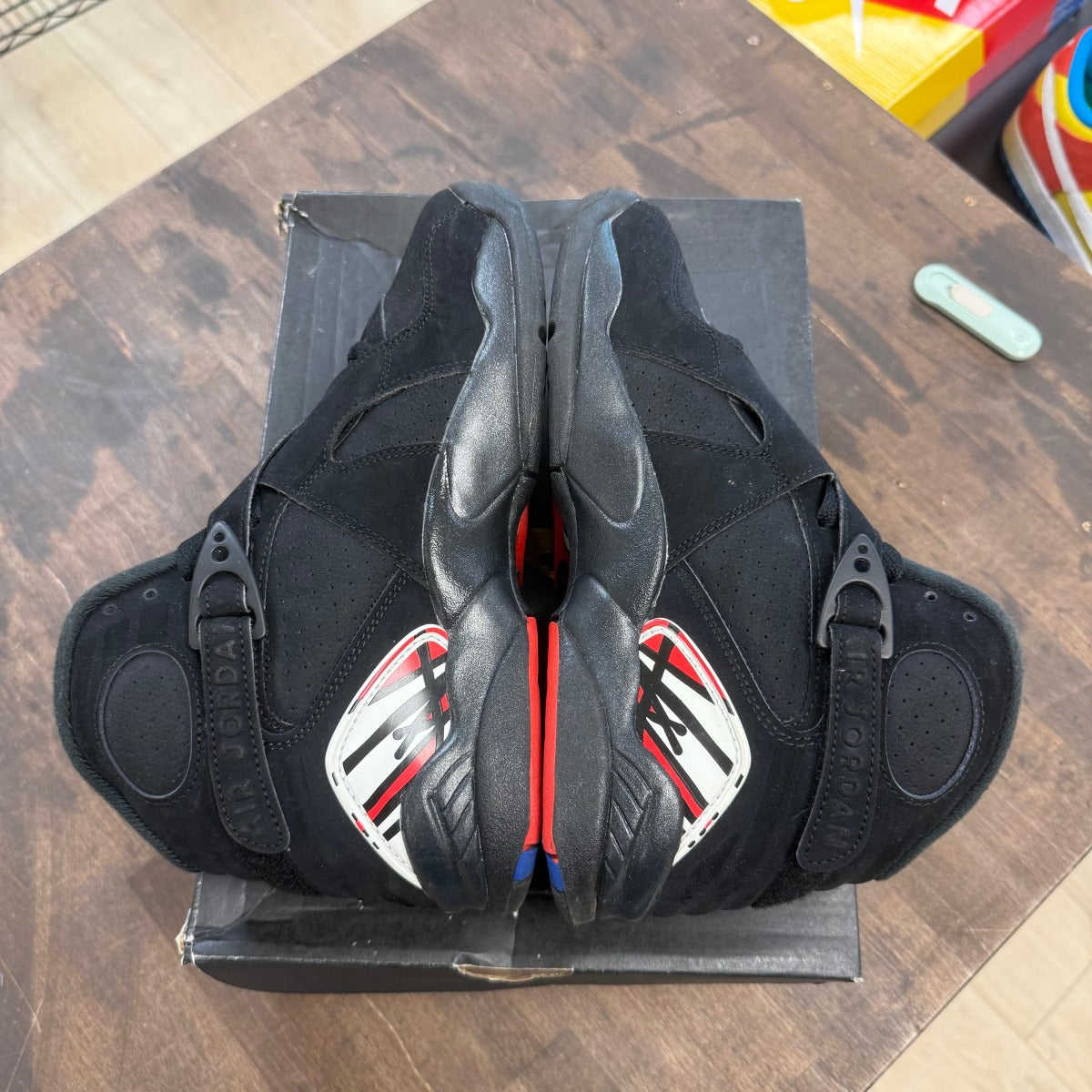 Jordan 8 Retro Playoffs (2023) (GS) Size 7Y (Pre-Owned) - Image 3