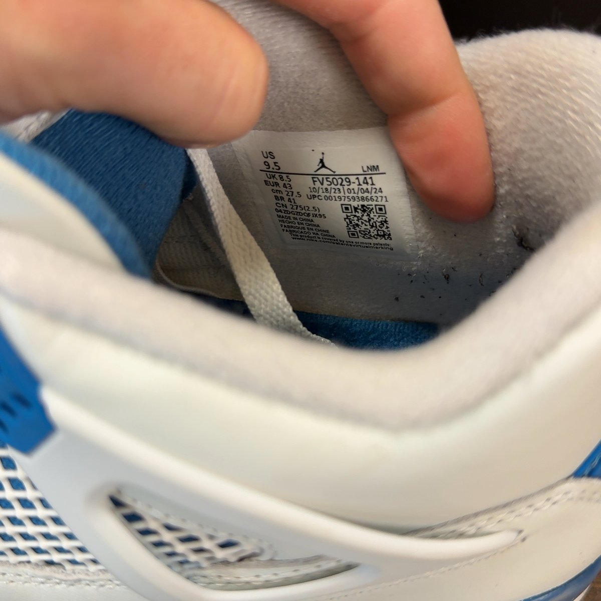 Jordan 4 Retro Military Blue (2024) Size 9.5 (Pre-Owned) - aux